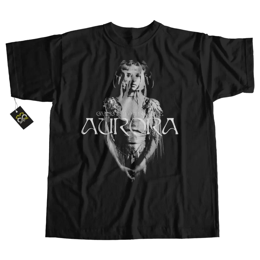 playera aurora giving into the love blanca