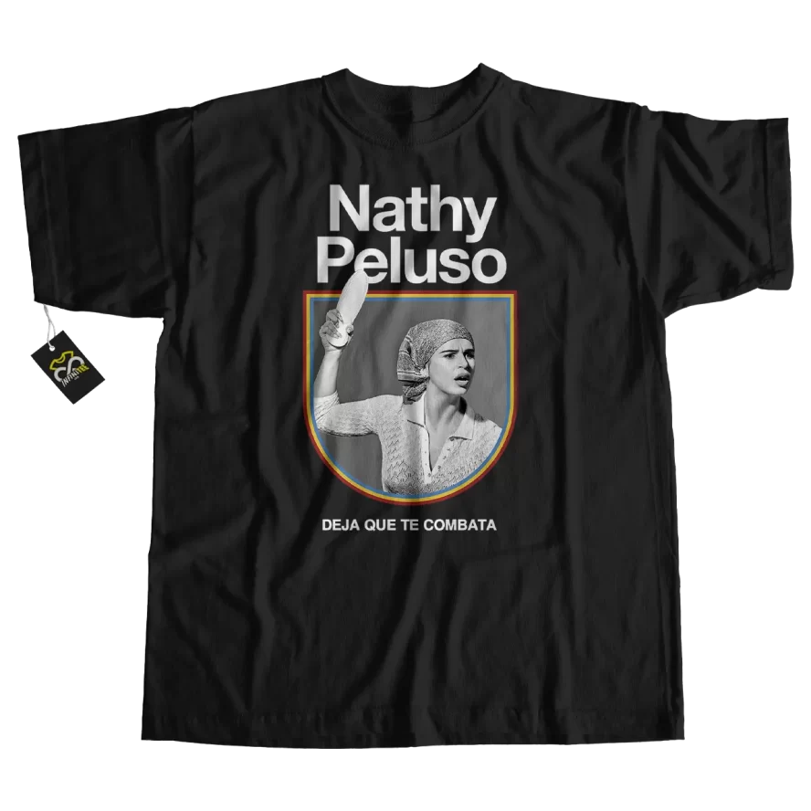 playera nathy peluso deja que te combata